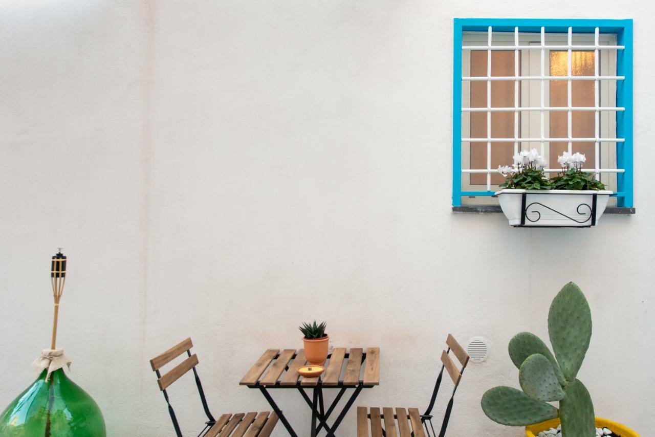 Light Blue - Apartment In The Middle Of Everything Torre Annunziata Exterior foto